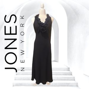 Vintage Jones New York Black V-neck Ruffle Dress Size: 8